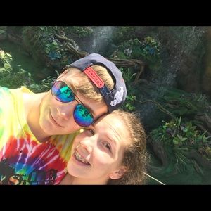 Meet your Posher, Elijah